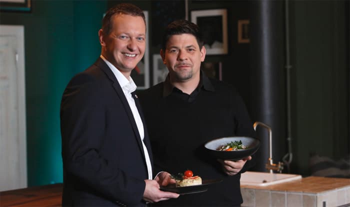 tim-maelzer-aidakreuzfahrt