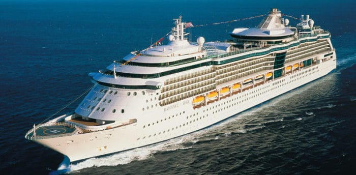 royal-caribbean-brilliance-of-the-seas-exterior-02-gallery