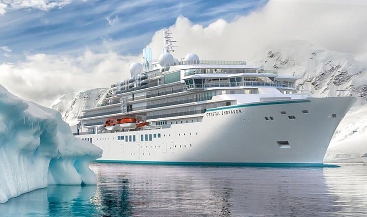 „Crystal Endeavor“ von Crystal Cruises