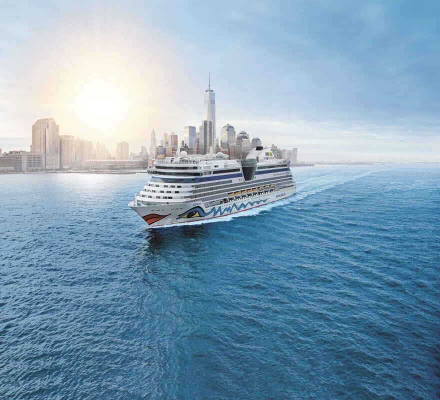 AIDAdiva Weltreise New York (c)Michel Verdure